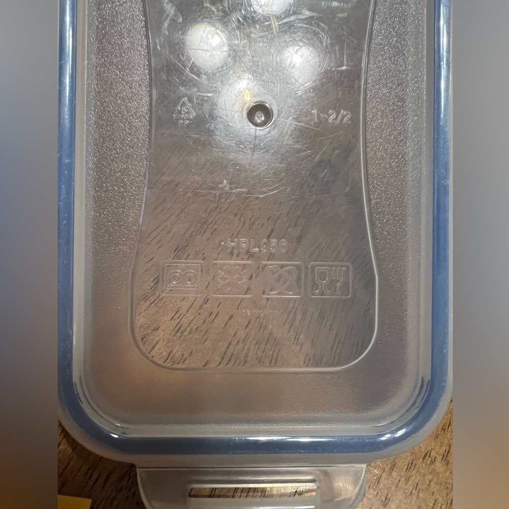 Lock N Lock Butter Storage Container - Picture 2 of 11